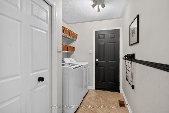 Photo 32 at 58 Forest Gate Way, Nepean (Barrhaven East), Ottawa