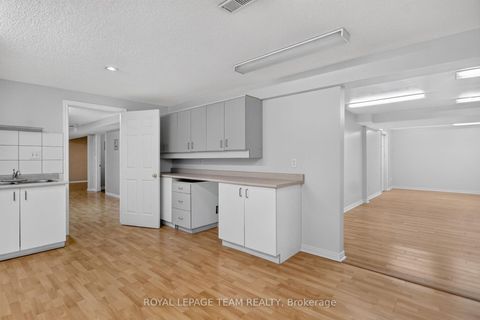 Photo 35 at 58 Forest Gate Way, Nepean (Barrhaven East), Ottawa