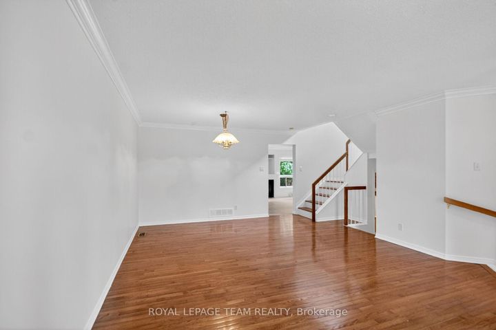 Photo 8 at 19 Windhurst Drive, Nepean (Barrhaven East), Ottawa