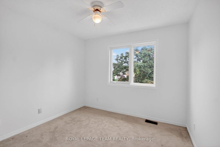 Photo 21 at 19 Windhurst Drive, Nepean (Barrhaven East), Ottawa