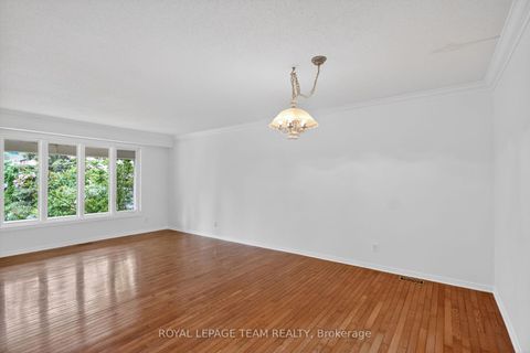 Photo 9 at 19 Windhurst Drive, Nepean (Barrhaven East), Ottawa