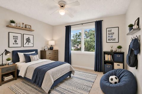 Photo 20 at 19 Windhurst Drive, Nepean (Barrhaven East), Ottawa