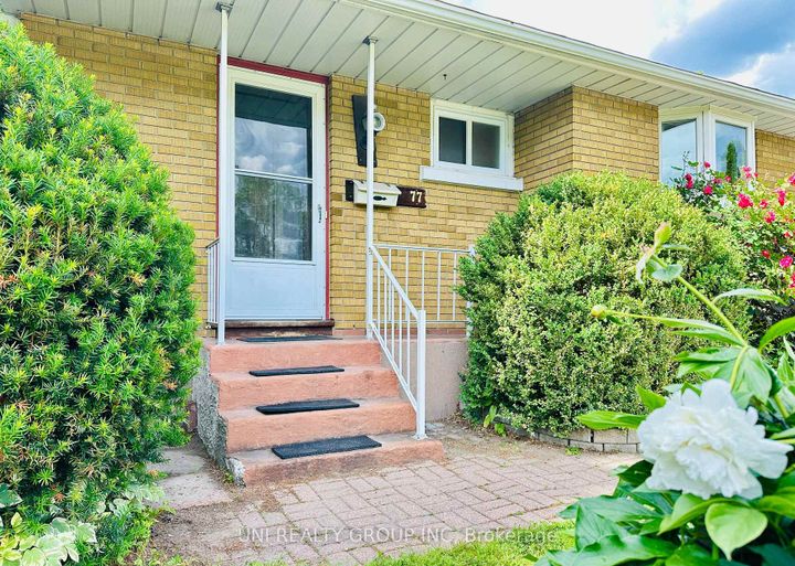 Photo 8 at 77 Meadowlands Drive, Nepean (Meadowlands/St. Claire Gardens), Ottawa