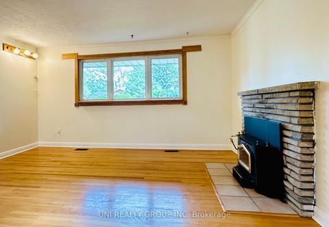 Photo 13 at 77 Meadowlands Drive, Nepean (Meadowlands/St. Claire Gardens), Ottawa