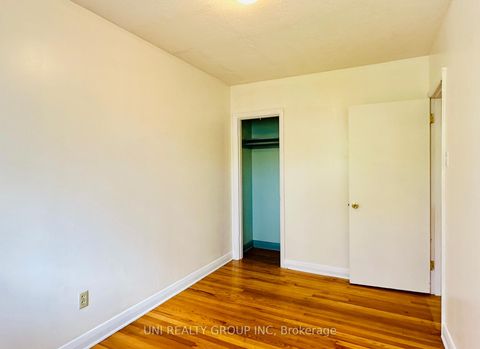 Photo 32 at 77 Meadowlands Drive, Nepean (Meadowlands/St. Claire Gardens), Ottawa