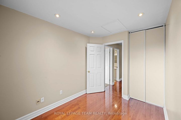Photo 22 at 91 Thornbury Crescent, Nepean (Centrepointe), Ottawa
