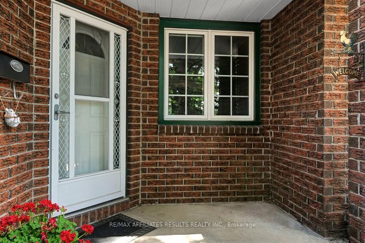 Photo 1 at 93 Mountshannon Drive, Nepean (Longfields), Ottawa