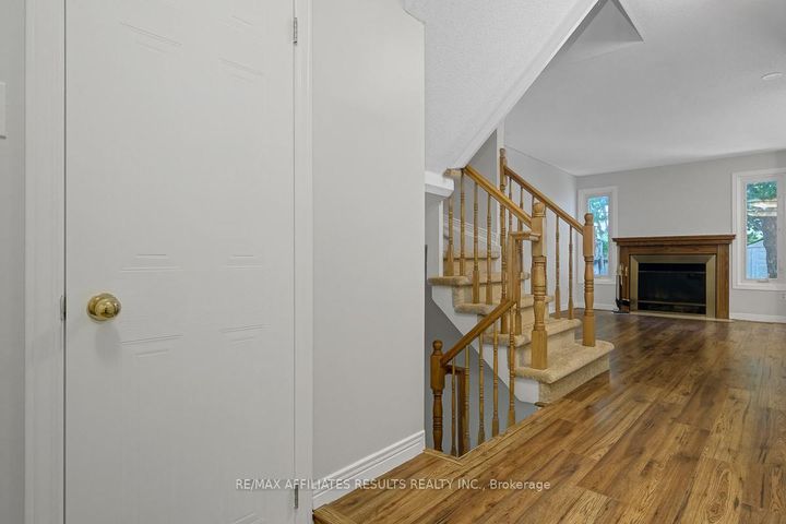 Photo 2 at 93 Mountshannon Drive, Nepean (Longfields), Ottawa