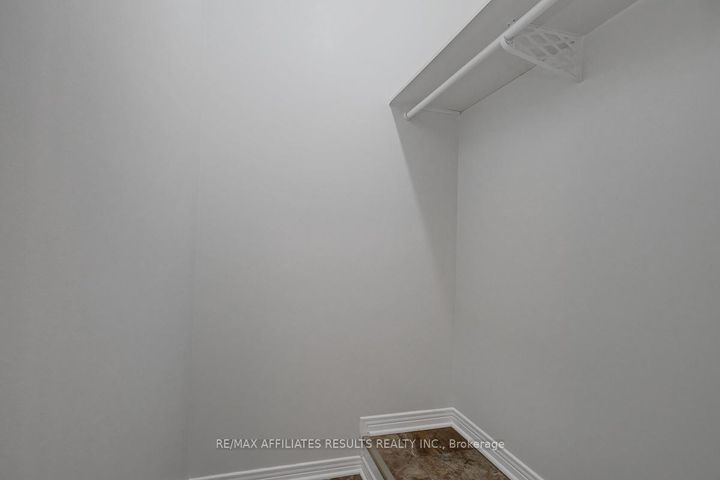 Photo 22 at 93 Mountshannon Drive, Nepean (Longfields), Ottawa