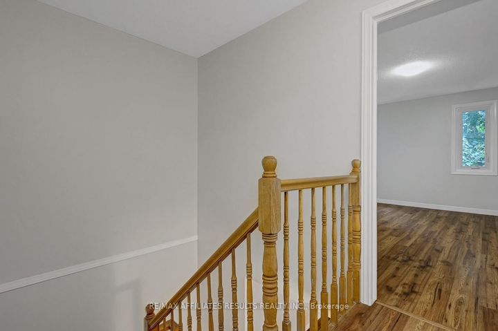 Photo 23 at 93 Mountshannon Drive, Nepean (Longfields), Ottawa