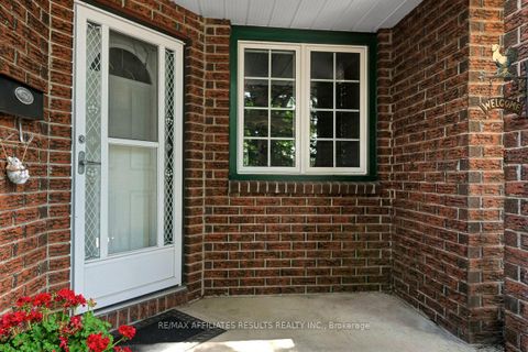 Photo 1 at 93 Mountshannon Drive, Nepean (Longfields), Ottawa