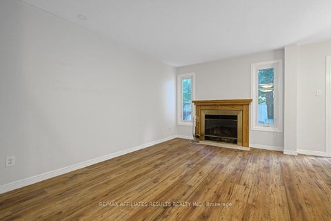 Photo 4 at 93 Mountshannon Drive, Nepean (Longfields), Ottawa