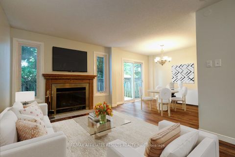Photo 5 at 93 Mountshannon Drive, Nepean (Longfields), Ottawa