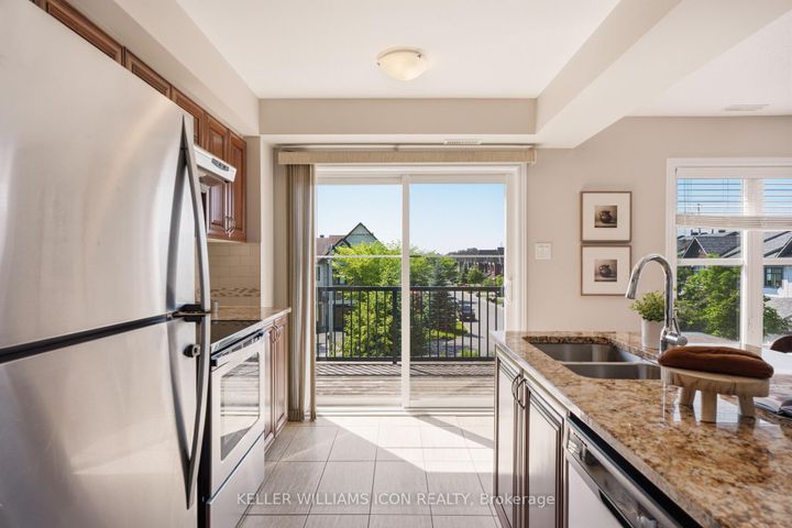 Photo 4 at 528 Clearbrook Drive, Nepean (Strandherd), Ottawa