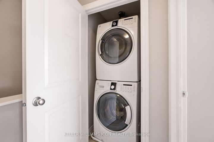 Photo 23 at 528 Clearbrook Drive, Nepean (Strandherd), Ottawa