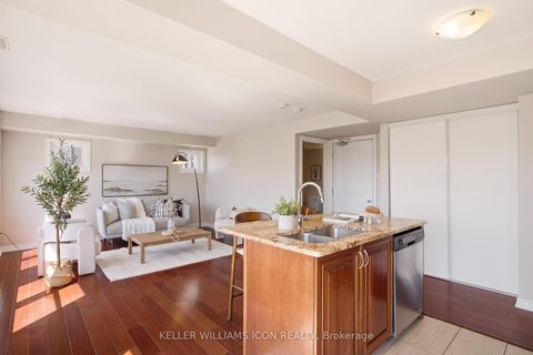 Photo 7 at 528 Clearbrook Drive, Nepean (Strandherd), Ottawa