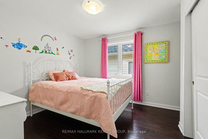 Photo 18 at 129 Robin Easey Avenue, Nepean (Half Moon Bay), Ottawa