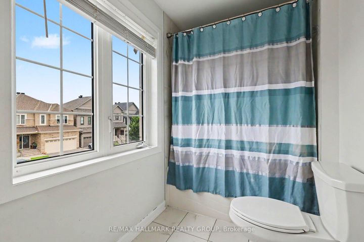 Photo 23 at 129 Robin Easey Avenue, Nepean (Half Moon Bay), Ottawa