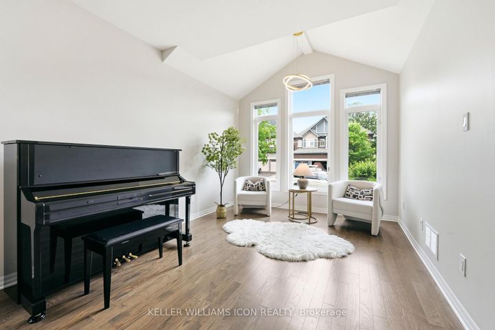 Photo 6 at 547 Peerless Street, Nepean (Cedargrove/Fraserdale), Ottawa