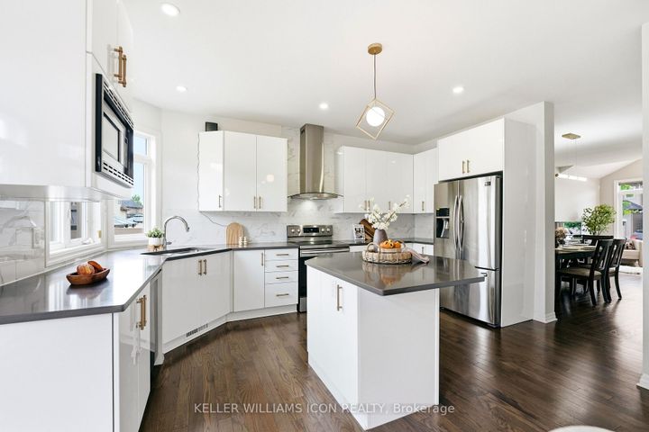 Photo 11 at 547 Peerless Street, Nepean (Cedargrove/Fraserdale), Ottawa