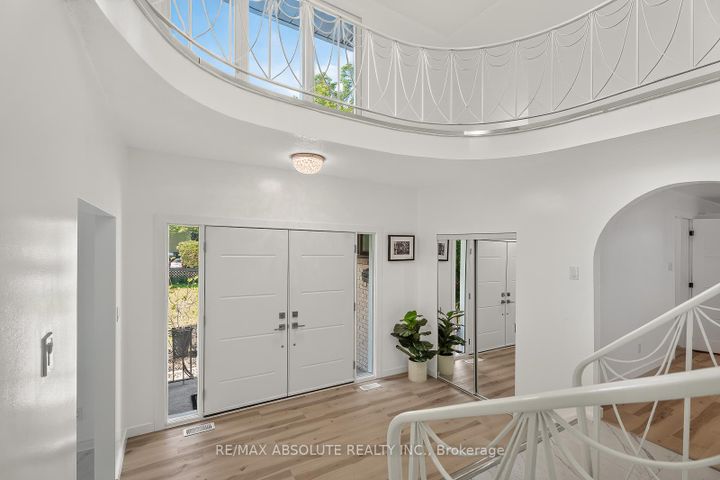 Photo 3 at 1444 Normandy Crescent, Nepean (Borden Farm/Stewart Farm/Carleton Heights/Parkwood Hills), Ottawa