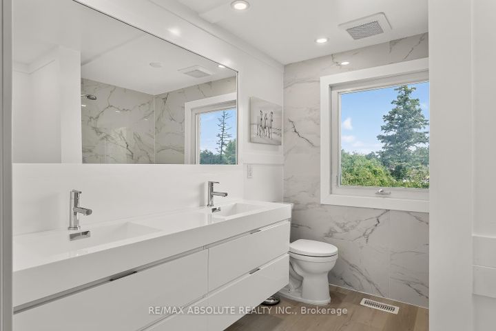 Photo 34 at 1444 Normandy Crescent, Nepean (Borden Farm/Stewart Farm/Carleton Heights/Parkwood Hills), Ottawa