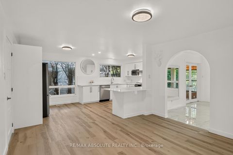 Photo 8 at 1444 Normandy Crescent, Nepean (Borden Farm/Stewart Farm/Carleton Heights/Parkwood Hills), Ottawa