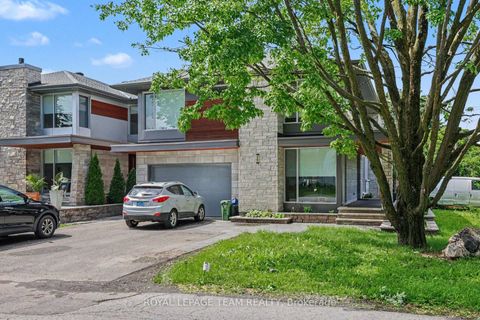 Photo 9 at 50 Lotta Avenue W, Nepean (Meadowlands/St. Claire Gardens), Ottawa