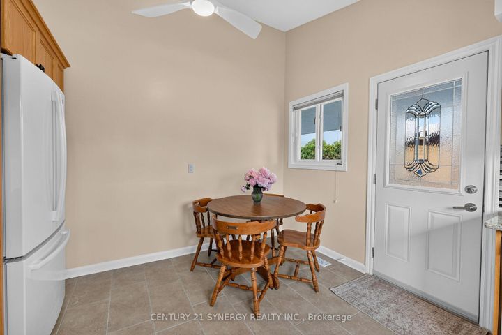 Photo 20 at 20 Sherry Lane, Nepean (Manordale), Ottawa