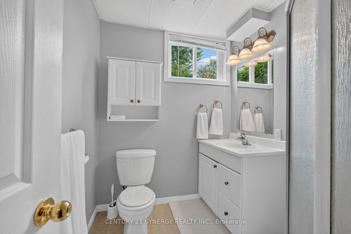 Photo 43 at 20 Sherry Lane, Nepean (Manordale), Ottawa