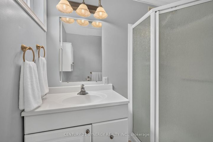 Photo 44 at 20 Sherry Lane, Nepean (Manordale), Ottawa
