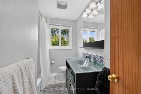 Photo 32 at 20 Sherry Lane, Nepean (Manordale), Ottawa