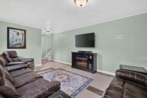 Photo 38 at 20 Sherry Lane, Nepean (Manordale), Ottawa