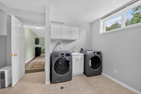 Photo 41 at 20 Sherry Lane, Nepean (Manordale), Ottawa