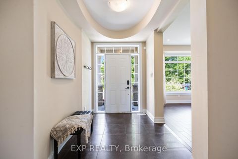 Photo 3 at 580 Pinawa Circle, Nepean (Stonebridge), Ottawa