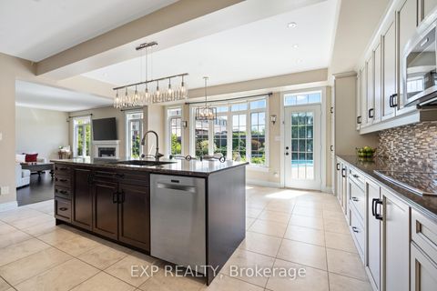 Photo 12 at 580 Pinawa Circle, Nepean (Stonebridge), Ottawa