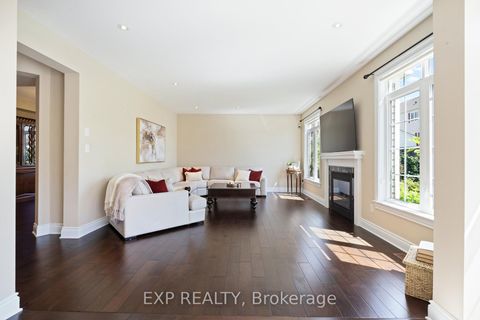 Photo 14 at 580 Pinawa Circle, Nepean (Stonebridge), Ottawa