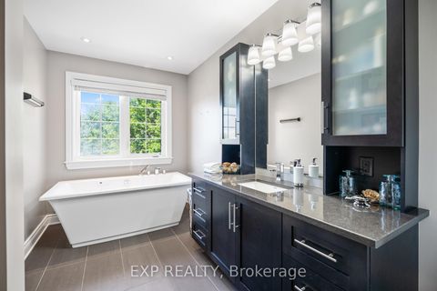 Photo 31 at 580 Pinawa Circle, Nepean (Stonebridge), Ottawa