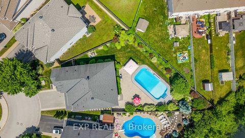 Photo 45 at 580 Pinawa Circle, Nepean (Stonebridge), Ottawa
