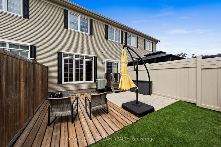 Photo 46 at 102 Lochnaw Private, Nepean (Stonebridge), Ottawa