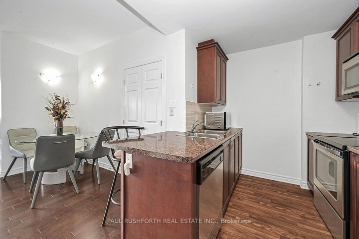 Photo 9 at L - 137 Harthill Way N, Nepean (Heritage Park), Ottawa