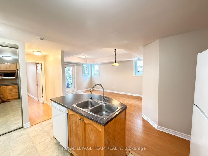 Photo 14 at 2 - 236 Paseo Private, Nepean (Centrepointe), Ottawa