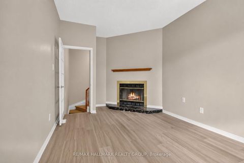 Photo 19 at 66 Woodgate Way, Nepean (Longfields), Ottawa