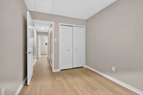 Photo 30 at 66 Woodgate Way, Nepean (Longfields), Ottawa