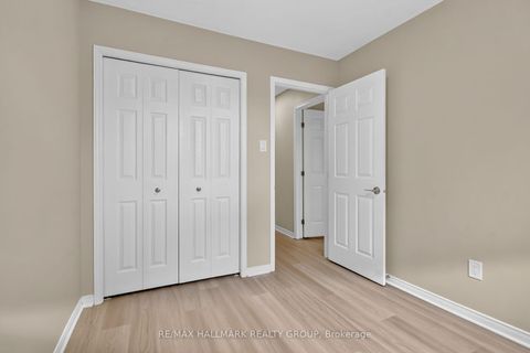 Photo 33 at 66 Woodgate Way, Nepean (Longfields), Ottawa