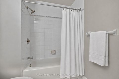 Photo 35 at 66 Woodgate Way, Nepean (Longfields), Ottawa