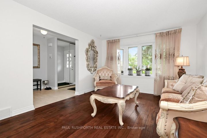 Photo 5 at 157 Craig Henry Drive, Nepean (Craig Henry/Woodvale), Ottawa