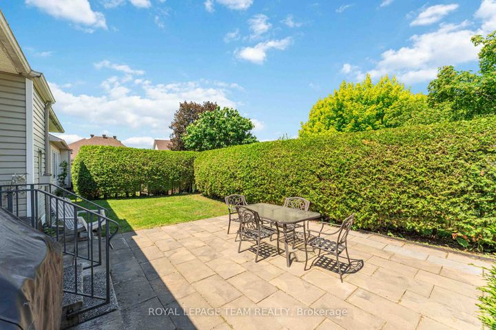Photo 37 at 38 Settler's Ridge Way, Nepean (Longfields), Ottawa