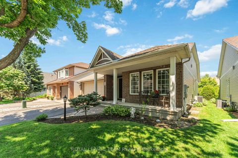 Photo 2 at 38 Settler's Ridge Way, Nepean (Longfields), Ottawa