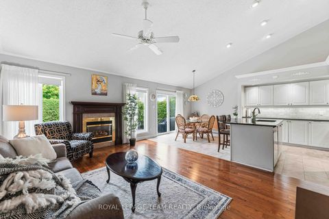 Photo 15 at 38 Settler's Ridge Way, Nepean (Longfields), Ottawa